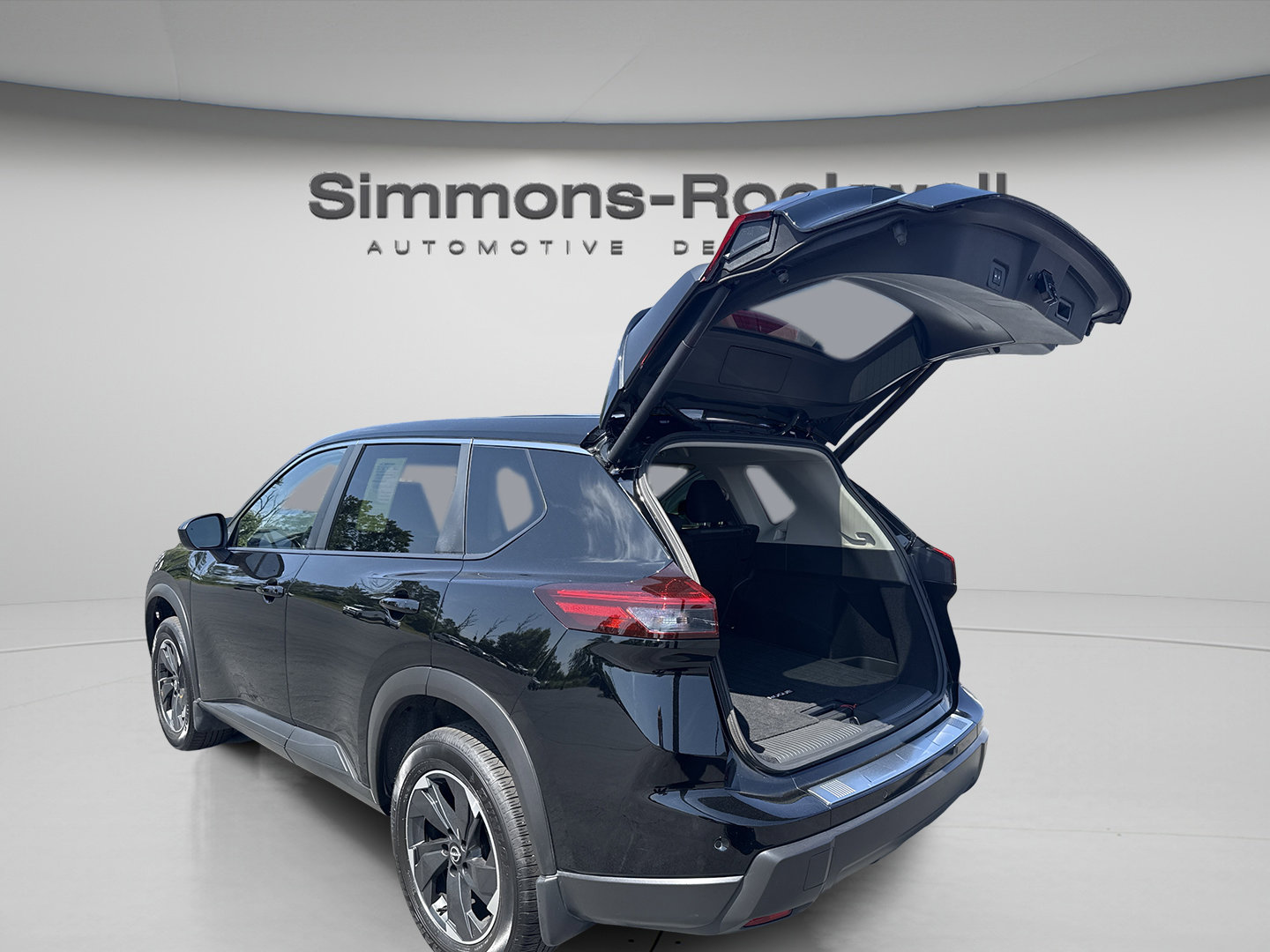 Used 2026 Nissan Rogue SV AWD/4WD image 3