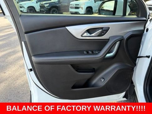 Used 2023 Chevrolet Blazer LT w/ Convenience Package FWD image 12