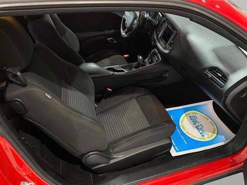 Used 2019 Dodge Challenger SXT w/ Cold Weather Group AWD/4WD image 18