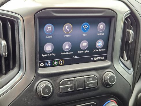 Used 2021 Chevrolet Silverado 1500 LT AWD/4WD image 18