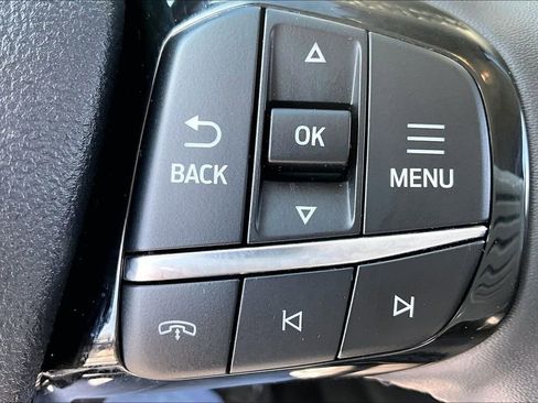 Used 2024 Ford Escape Platinum image 11