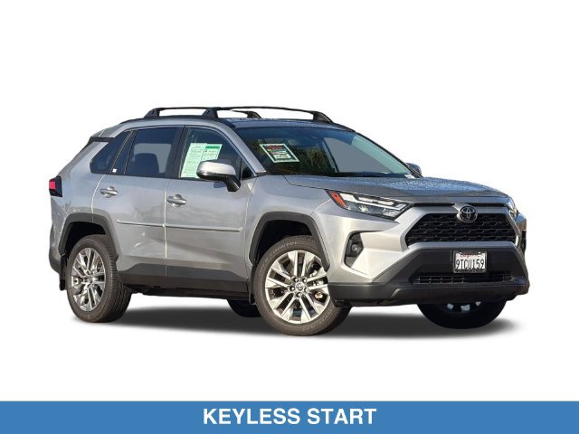 Used 2025 Toyota RAV4 XLE Premium AWD/4WD image 2