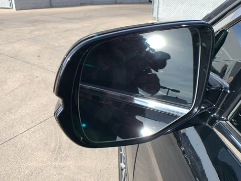 Used 2021 Honda Pilot Touring image 10