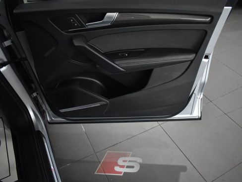 Used 2023 Audi SQ5 Premium Plus w/ Premium Plus Package AWD/4WD image 26