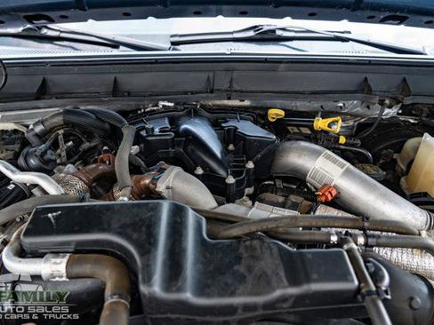 Used 2016 Ford F350 Lariat w/ Chrome Package image 17