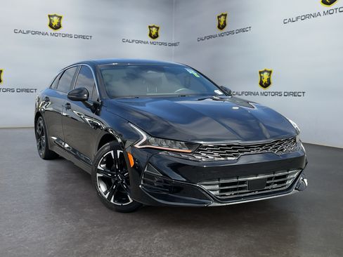 Used 2023 Kia K5 GT-Line w/ GT-Line Premium Package FWD image 3