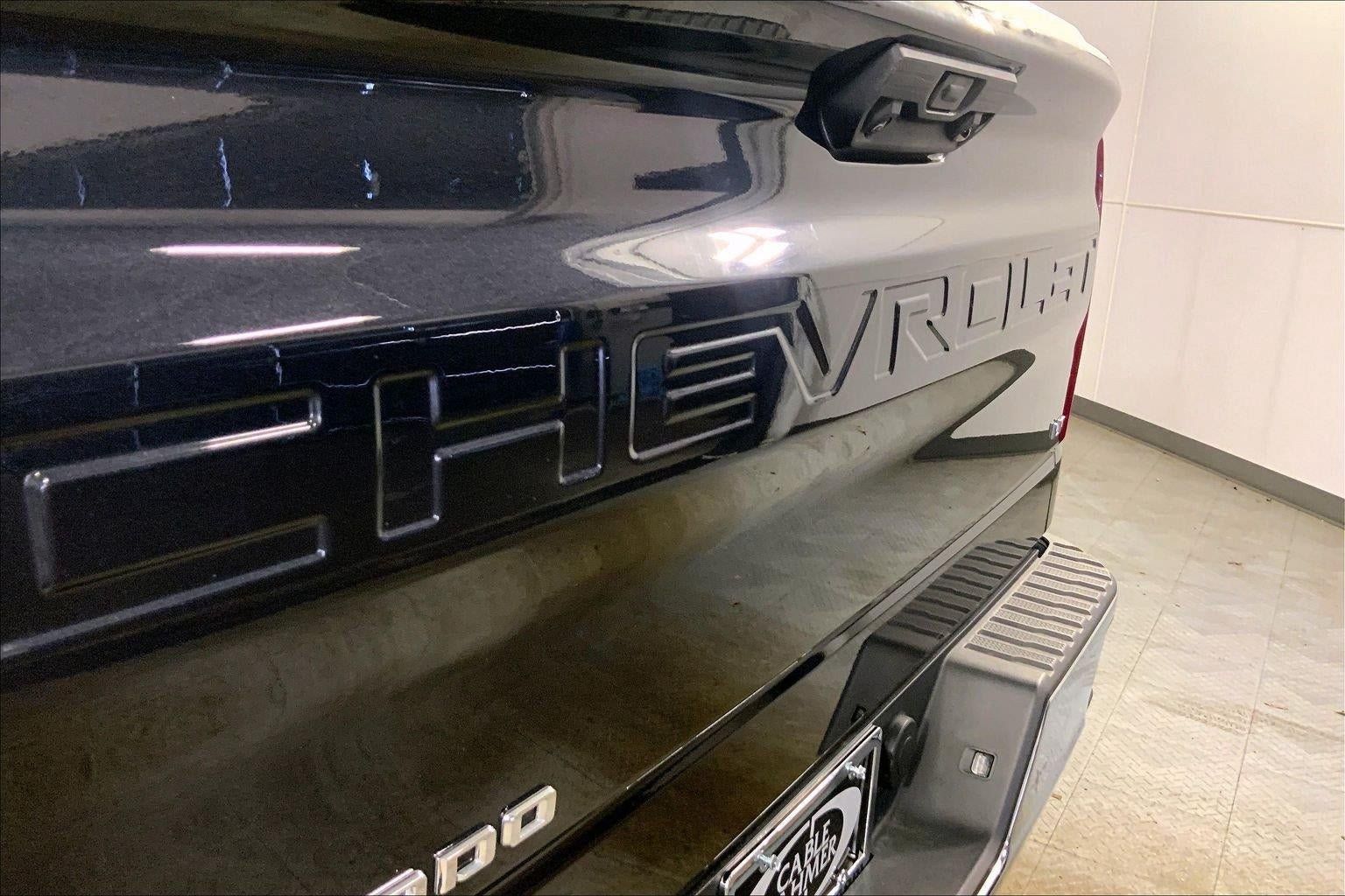 Used 2024 Chevrolet Silverado 1500 LT AWD/4WD image 29