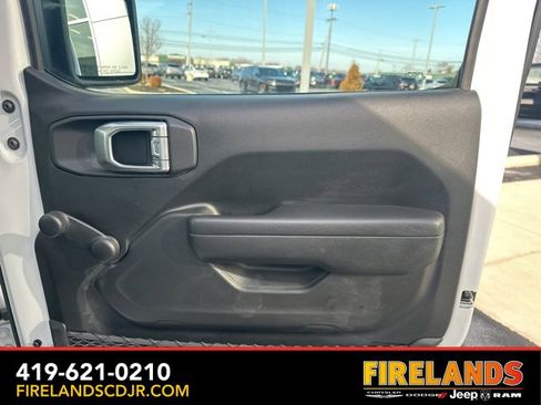 Used 2022 Jeep Wrangler Unlimited Sport image 20