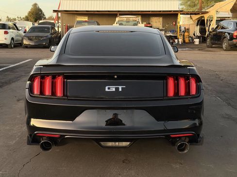 Used 2016 Ford Mustang GT image 9