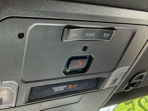 Certified 2025 Toyota Tacoma TRD Sport AWD/4WD image 26