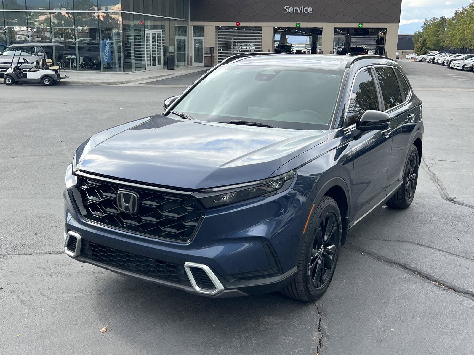 Used 2023 Honda CR-V Sport Touring image 11
