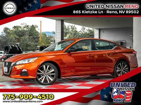 Certified 2022 Nissan Altima 2.5 SR AWD/4WD image 1