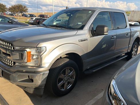 Used 2020 Ford F150 XLT w/ Equipment Group 302A Luxury image 3