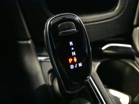 Used 2022 Cadillac XT5 Premium Luxury w/ LPO, Floor Liner Package image 16