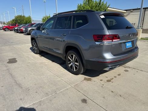 Used 2023 Volkswagen Atlas SE AWD/4WD image 4