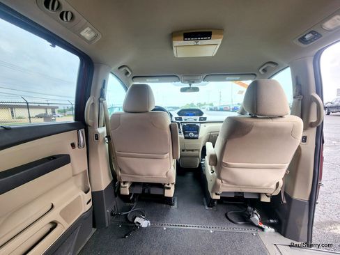 Used 2016 Honda Odyssey EX image 31
