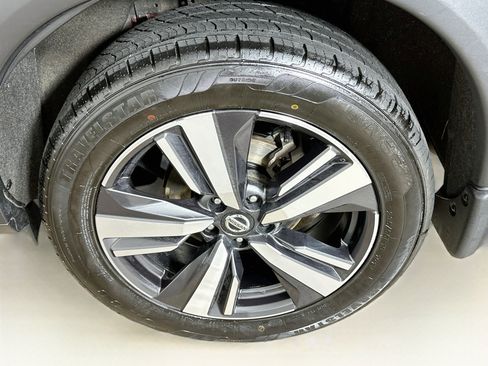 Used 2021 Nissan Rogue Platinum AWD/4WD image 11