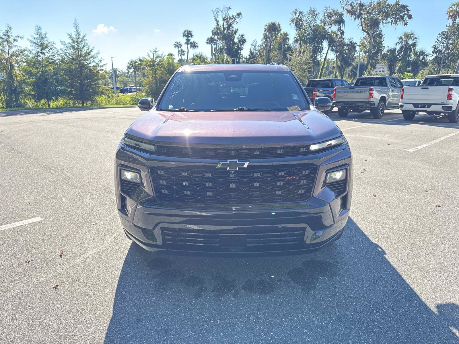 Used 2025 Chevrolet Traverse RS FWD image 8