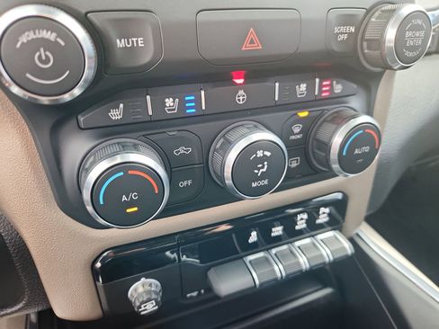 Used 2022 RAM 1500 Laramie image 24