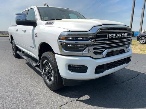 New 2025 RAM 2500 Laramie image 3
