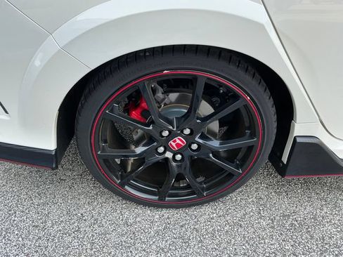 Used 2019 Honda Civic Type R image 21