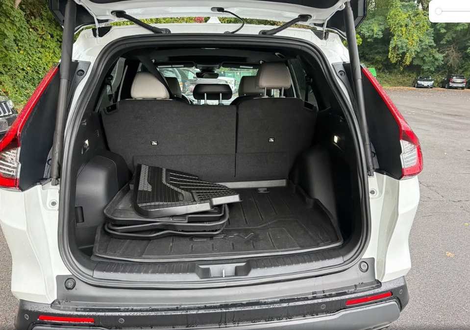 Used 2023 Honda CR-V Sport Touring image 13