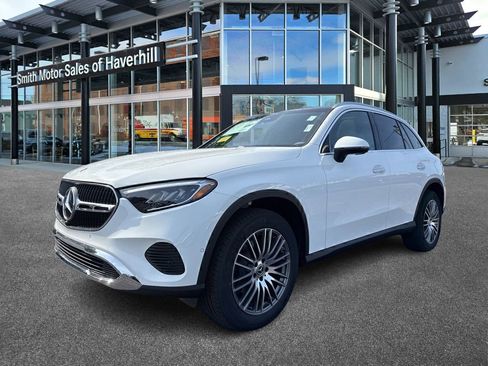Certified 2026 Mercedes-Benz GLC 300 GLC 300 image 3