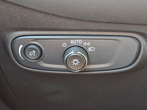 Used 2024 Chevrolet Equinox LS w/ LS Convenience Package image 20