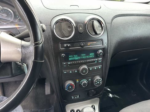 Used 2008 Chevrolet HHR LT w/ Sun and Fun Edtion Package image 25