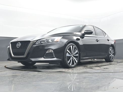 Used 2021 Nissan Altima 2.5 SR image 26