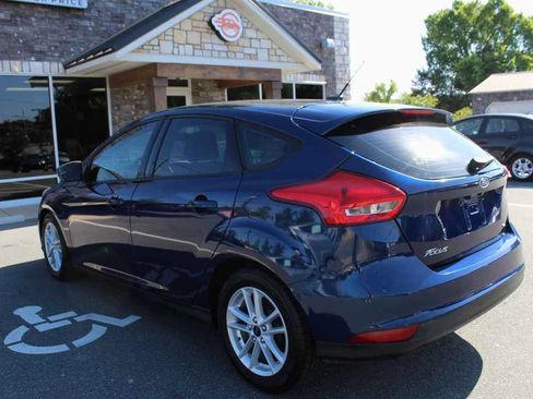 Used 2018 Ford Focus SE FWD image 9