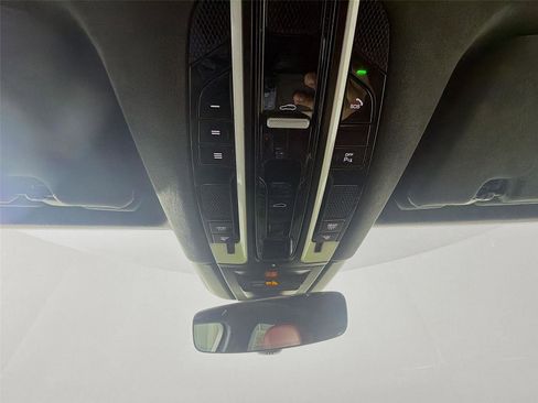 Certified 2023 Porsche Cayenne Turbo S image 21