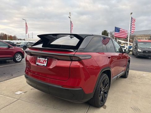 Used 2024 Jeep Wagoneer Launch Edition image 8