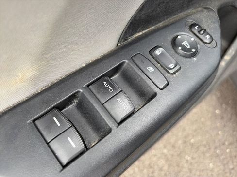 Used 2019 Honda Civic EX image 16