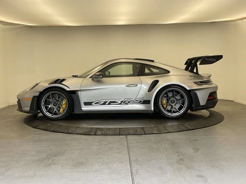 Certified 2025 Porsche 911 GT3 RS RWD image 2