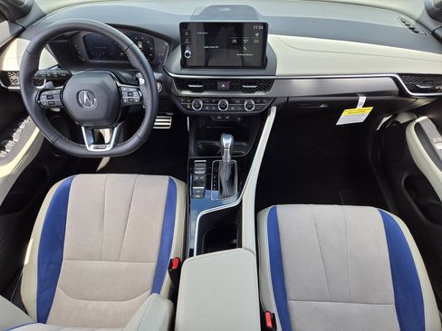 Certified 2025 Acura ADX A-Spec image 29