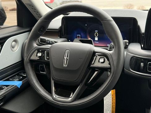 New 2026 Lincoln Aviator Reserve w/ Luxury Package image 9