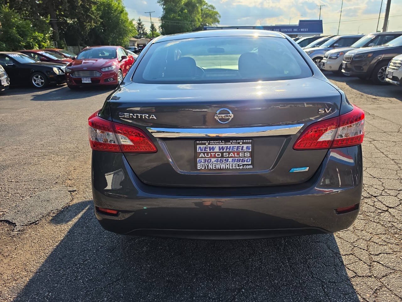 Used 2013 Nissan Sentra SV FWD image 19