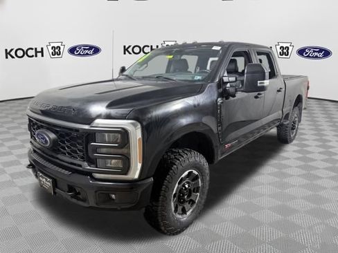 Used 2023 Ford F250 Lariat w/ Lariat Ultimate Package image 3
