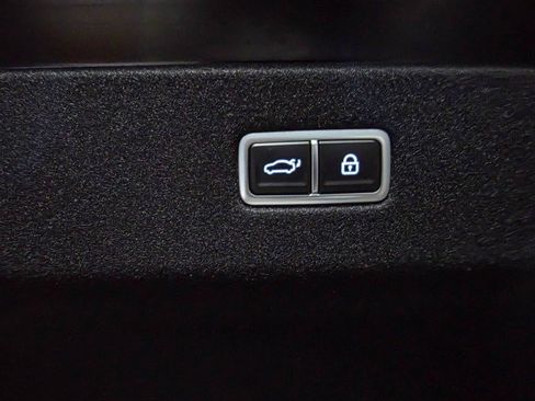 Used 2024 Hyundai Ioniq 6 SE image 36