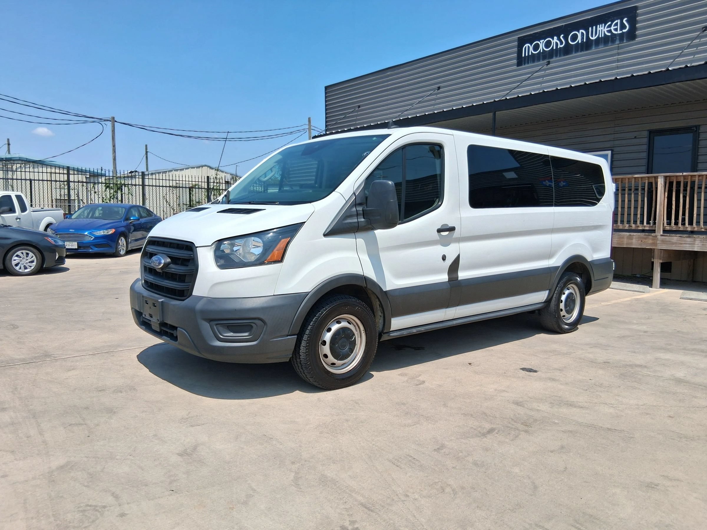 Used 2020 Ford Transit 150 XL RWD image 2
