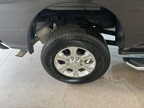Certified 2025 RAM 2500 Big Horn AWD/4WD image 37