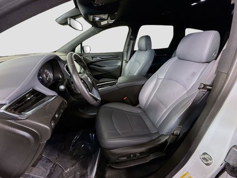 Used 2023 Buick Enclave Essence image 22