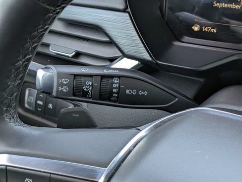 Used 2026 GMC Acadia Elevation FWD image 33