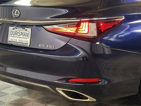 Certified 2025 Lexus ES 350 w/ Premium Package image 9