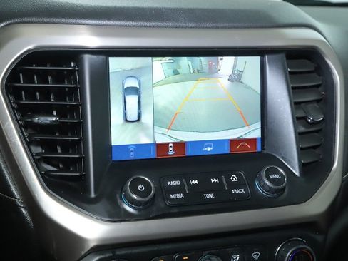 Used 2019 GMC Acadia Denali w/ Technology Package AWD/4WD image 31