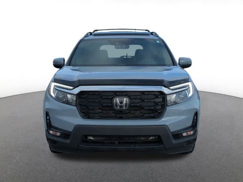 Used 2025 Honda Passport EX-L image 9