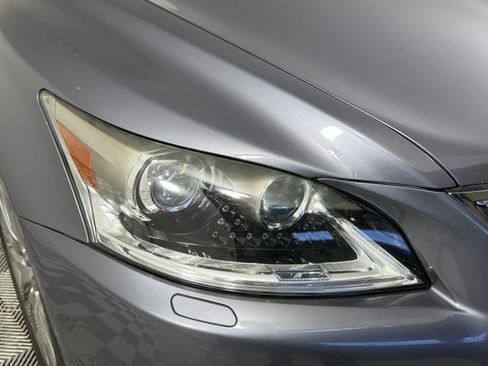 Used 2014 Lexus LS 460 w/ Comfort Package RWD image 8