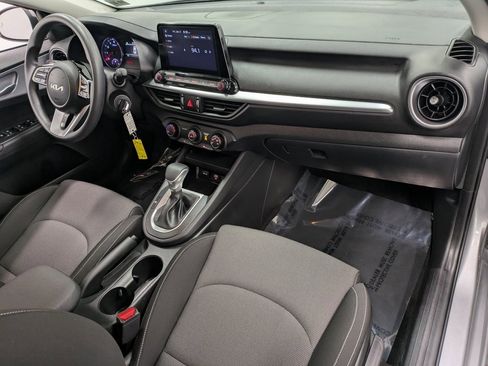 Used 2023 Kia Forte LXS w/ LXS Technology Package image 29