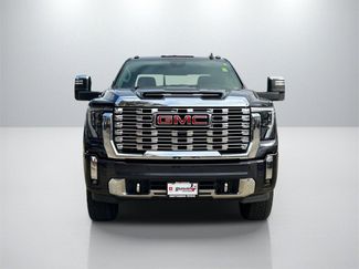 Used 2024 GMC Sierra 3500 Denali w/ Denali Reserve Package video 2